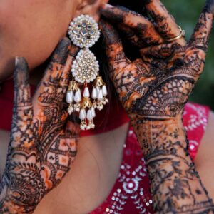 drop shaped kundan earrings